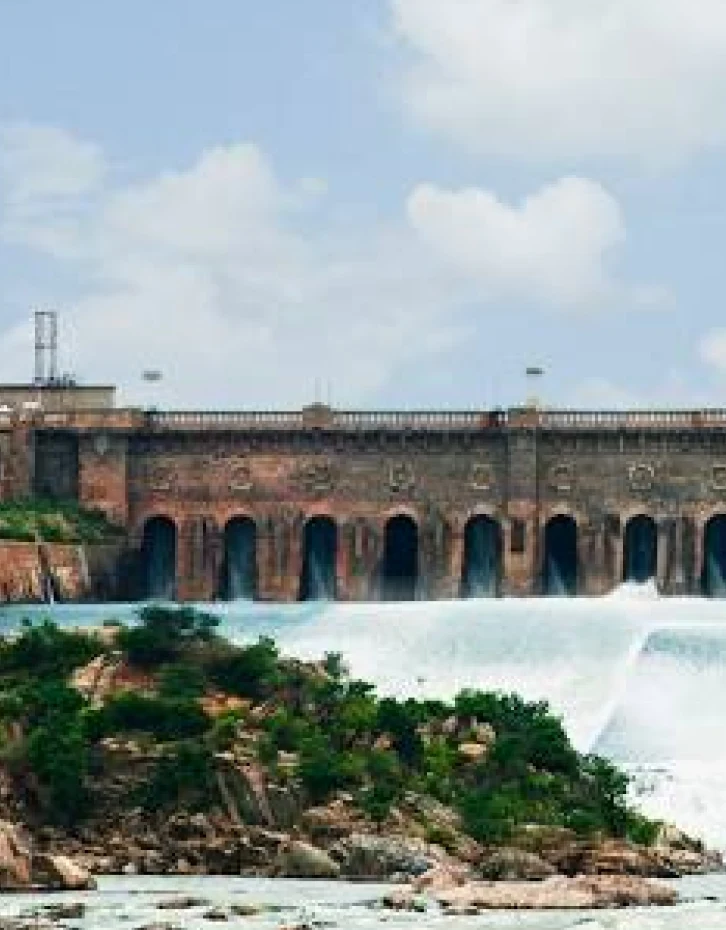 KRS Dam with water flowing through its gates